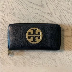 Tory Burch black wallet